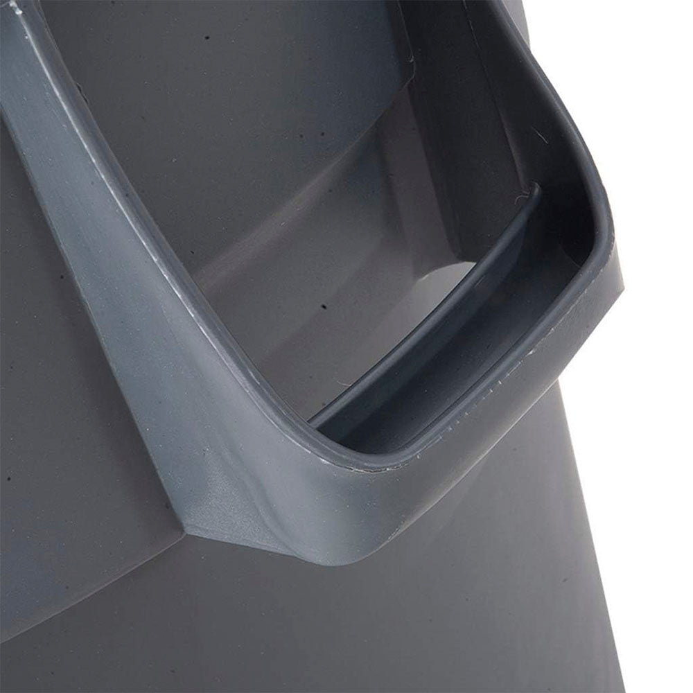 Basurero Redondo Tipo Brute Gris 168 Litros con Tapa