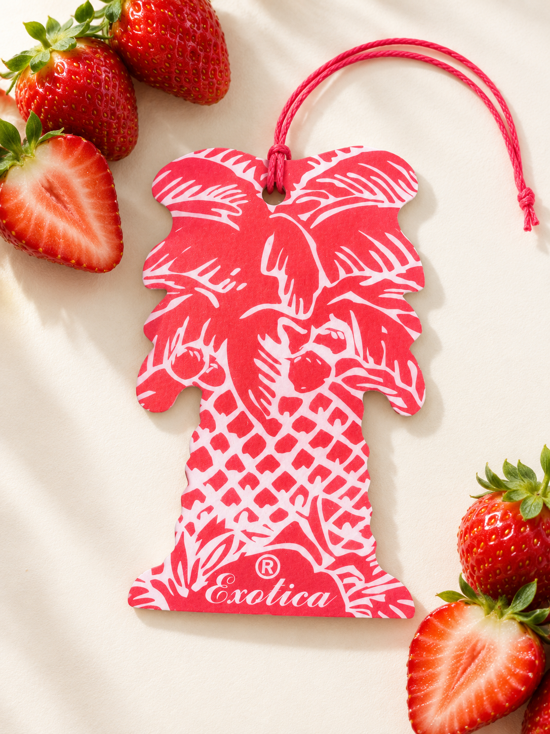 Pack 12 Unidades Aromatizante Palmera Exotica Strawberry Frutilla para Auto